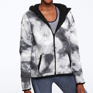 Victoria’s Secret PINK BLING Sherpa Jacket